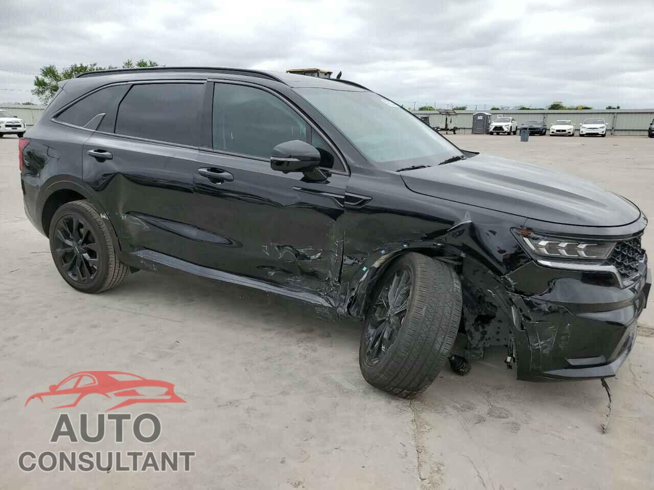 KIA SORENTO 2023 - 5XYRKDLF7PG215470