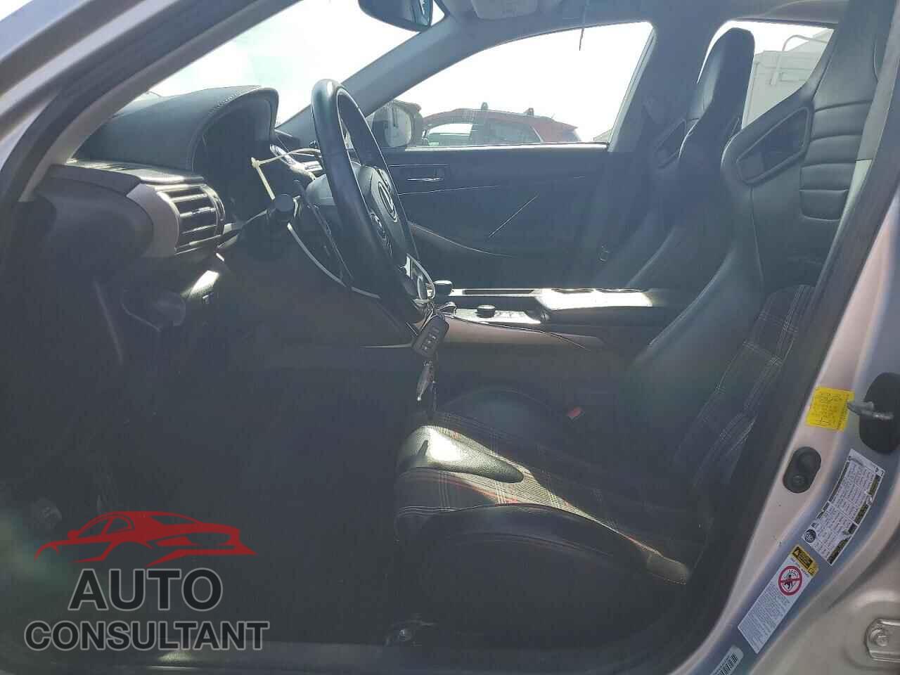 LEXUS IS 2014 - JTHCF1D20E5010422