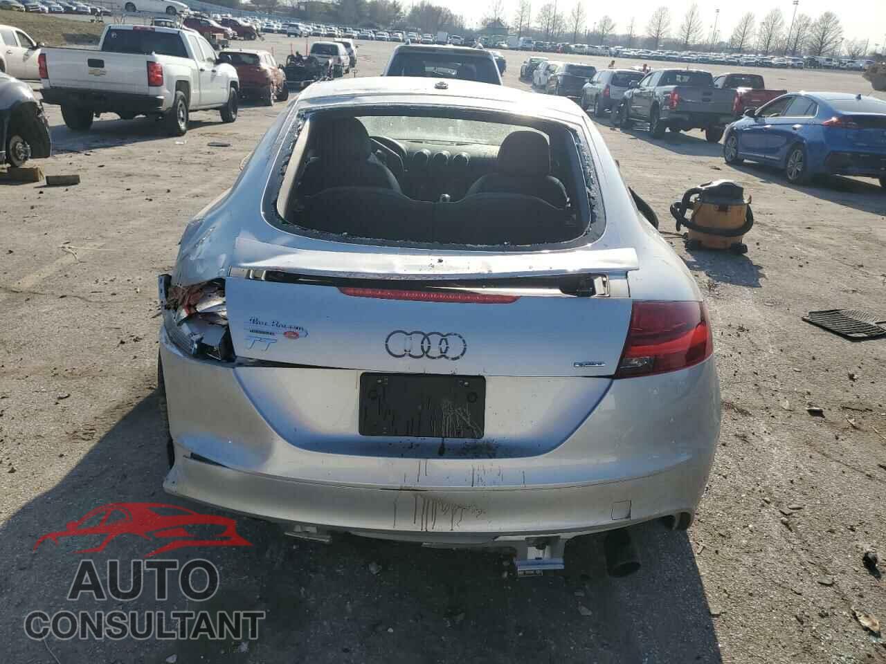 AUDI TT 2014 - TRUBFAFK2E1005455