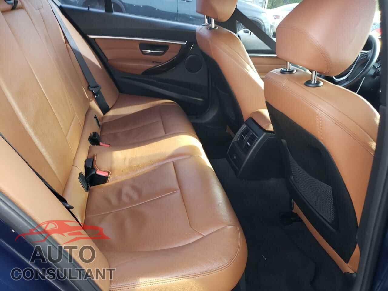 BMW 3 SERIES 2016 - WBA8E9G59GNT87622
