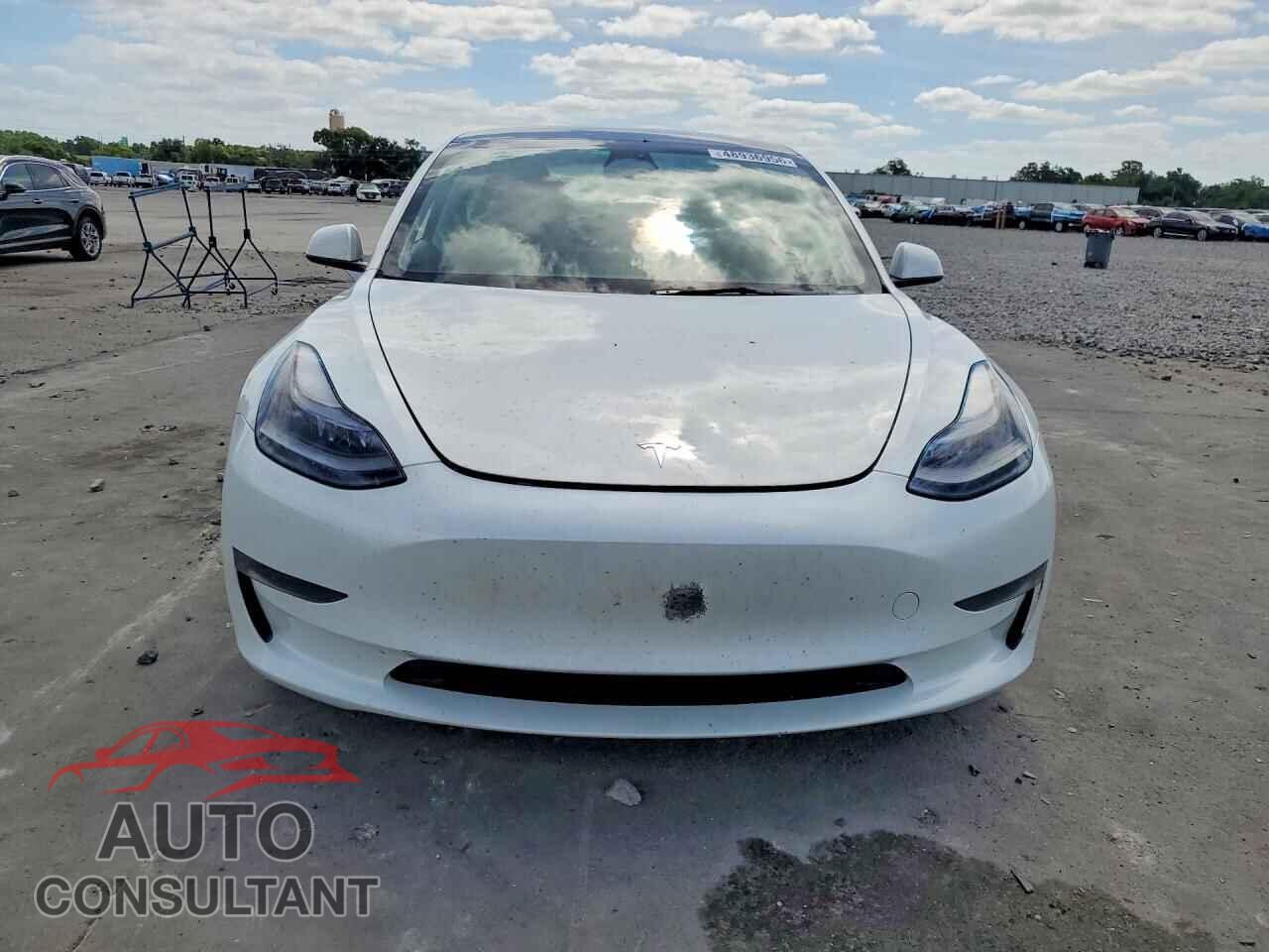 TESLA MODEL 3 2023 - 5YJ3E1EA5PF558721