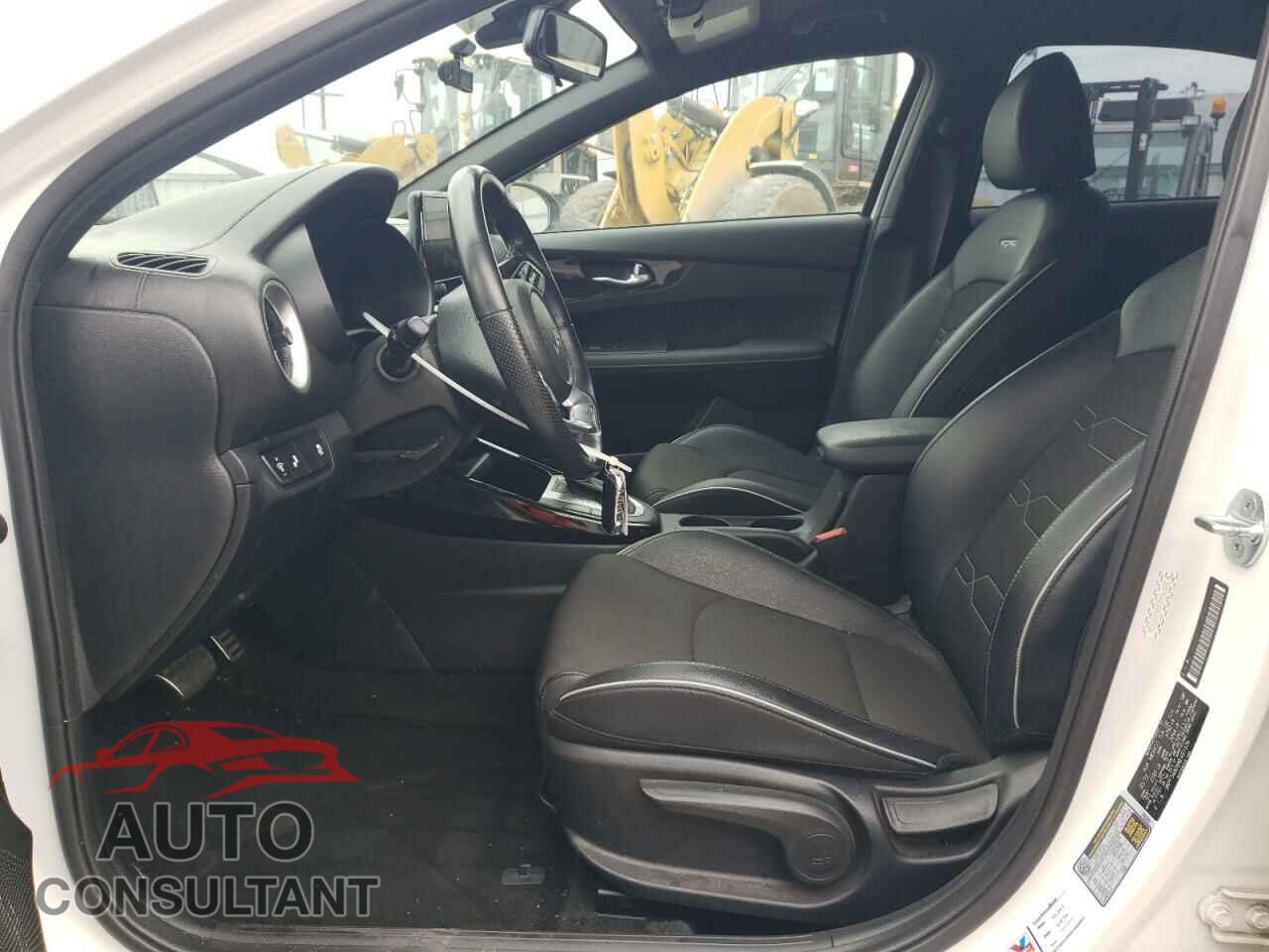 KIA FORTE 2022 - 3KPF54AD6NE491936