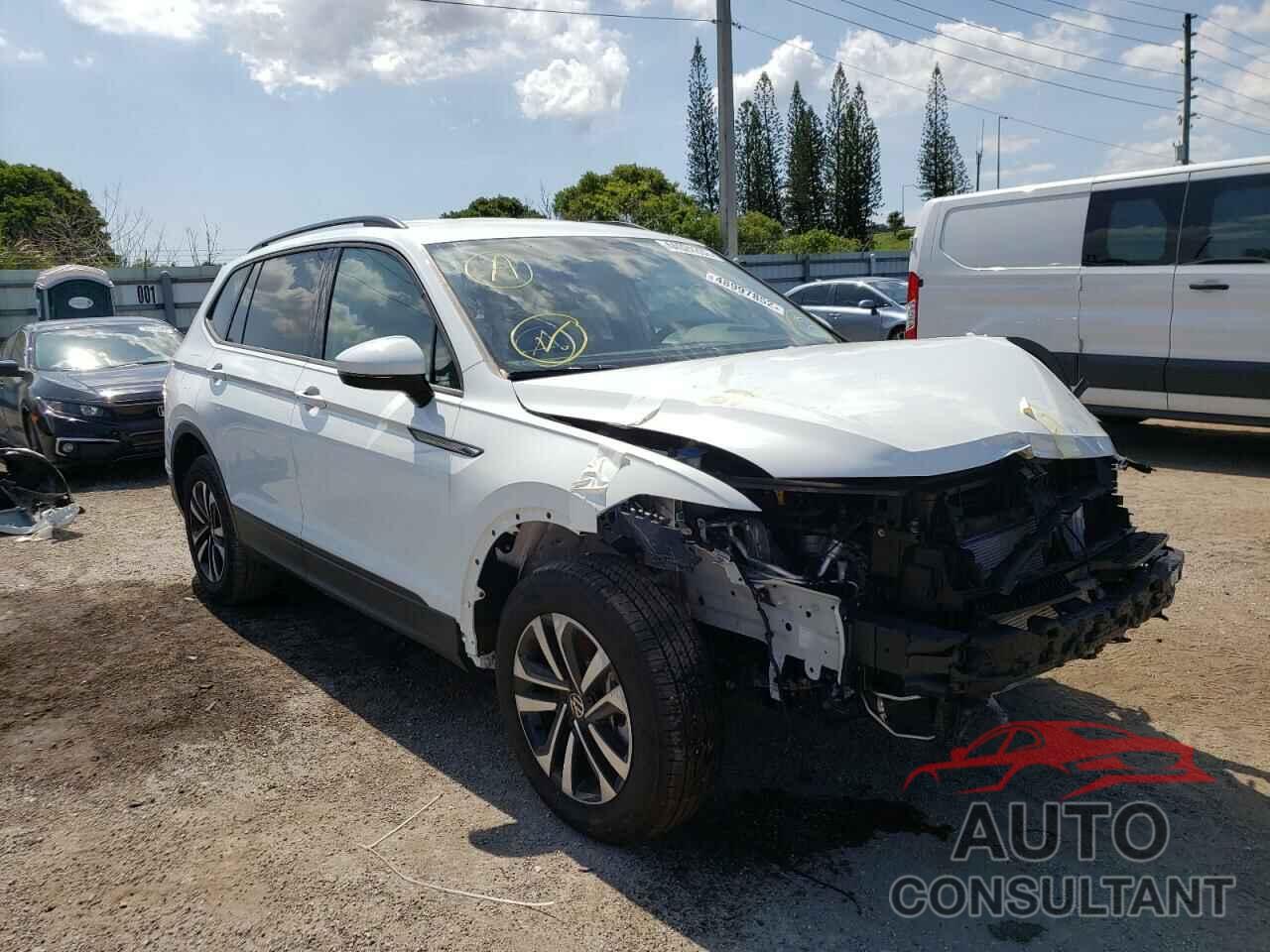 VOLKSWAGEN TIGUAN 2022 - 3VV1B7AX6NM075990