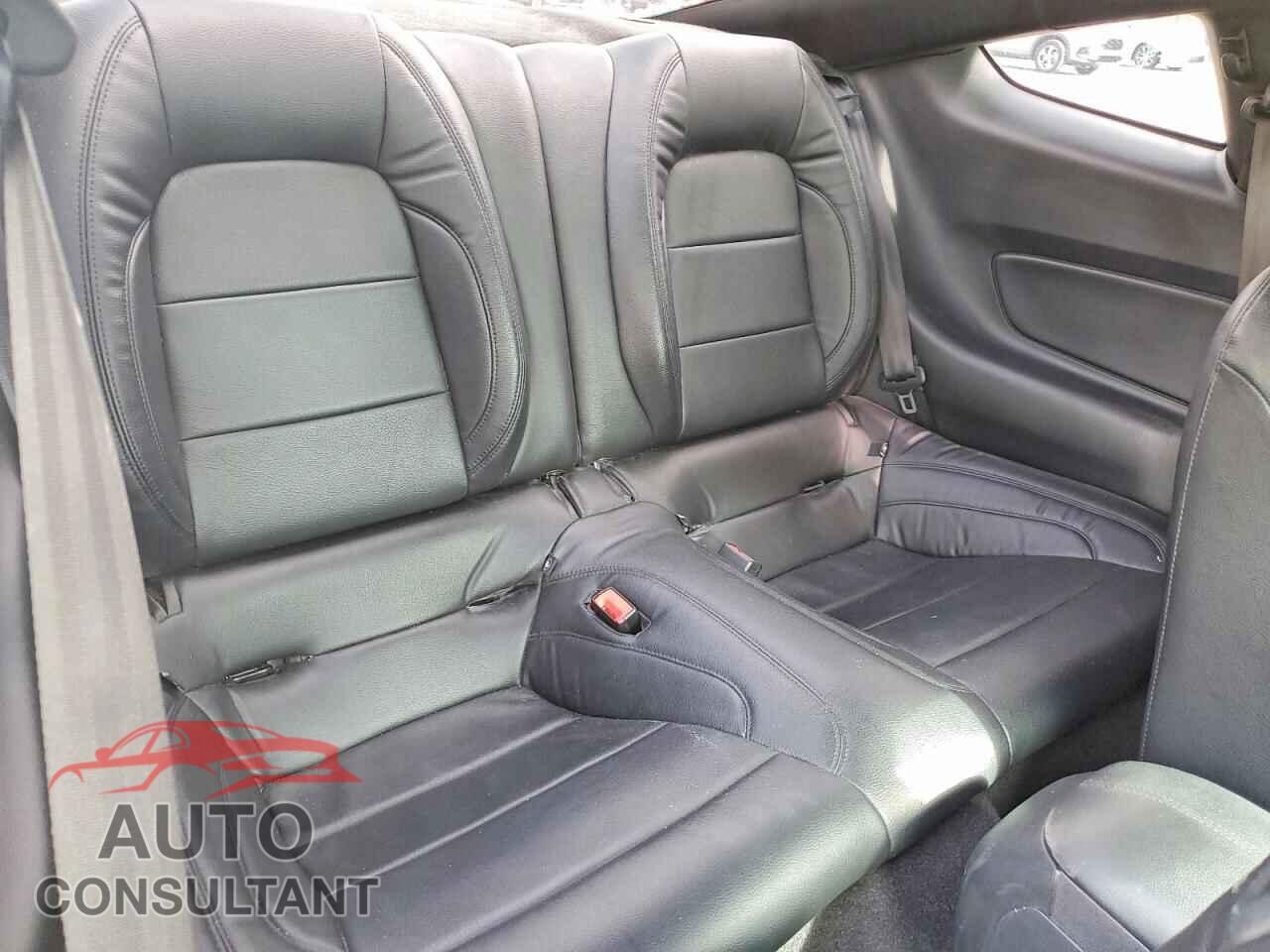 FORD MUSTANG 2020 - 1FA6P8CF3L5145048