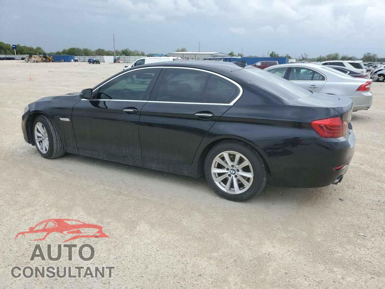 BMW 5 SERIES 2015 - WBA5A7C56FD628811