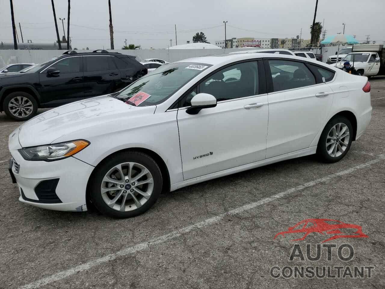 FORD FUSION 2019 - 3FA6P0LU8KR180101