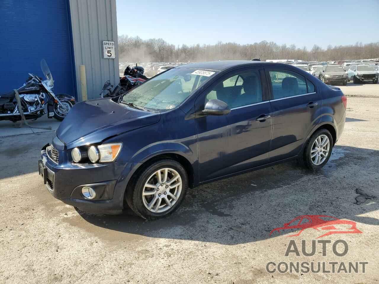 CHEVROLET SONIC 2015 - 1G1JC5SH5F4219753