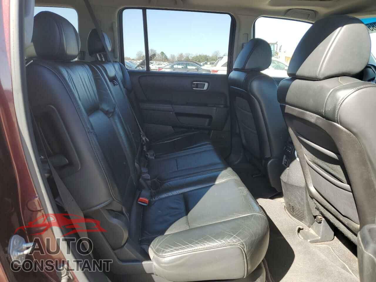 HONDA PILOT 2011 - 5FNYF3H57BB026439