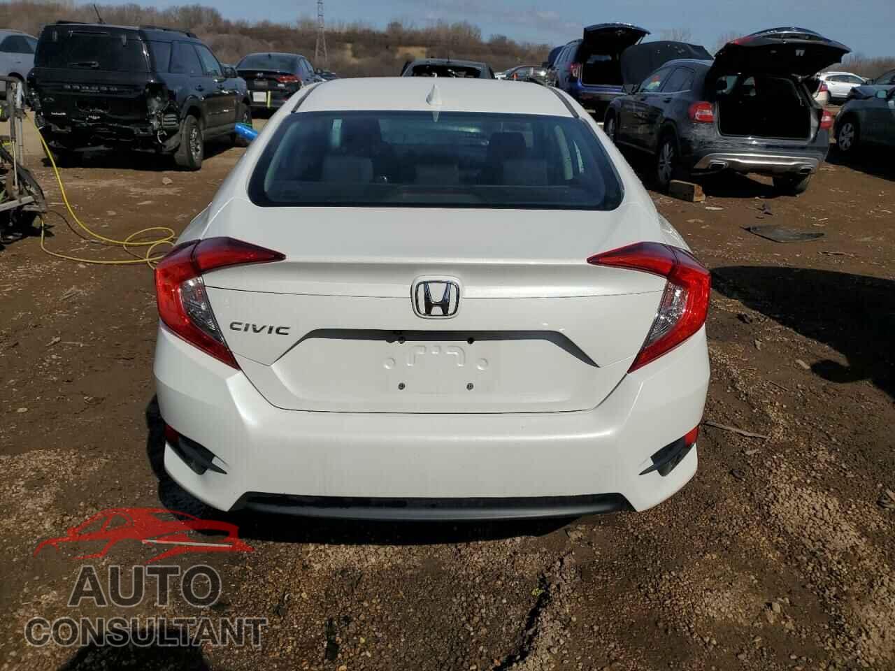 HONDA CIVIC 2017 - 19XFC2F78HE077915