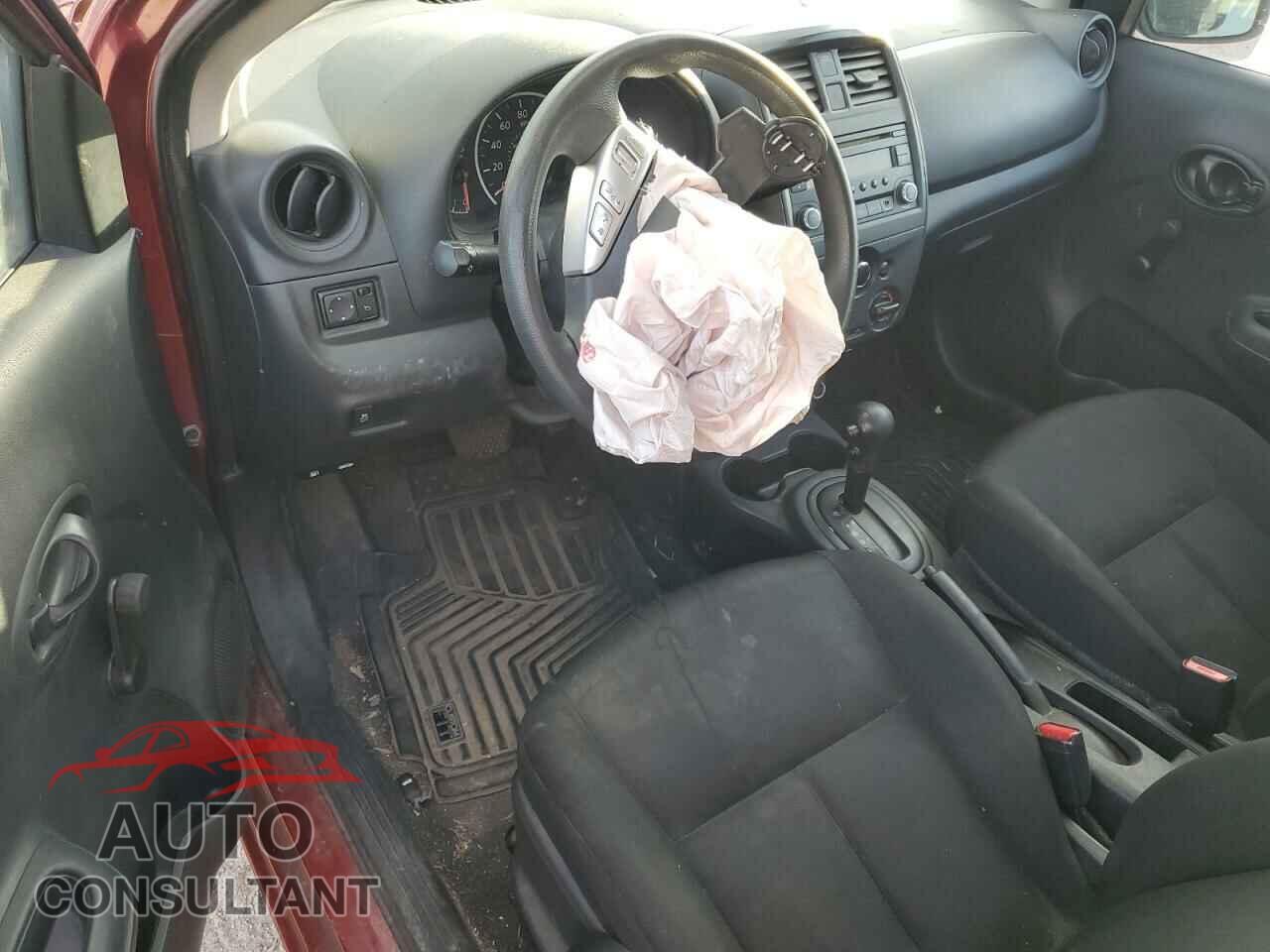 NISSAN VERSA 2017 - 3N1CN7AP1HL830488