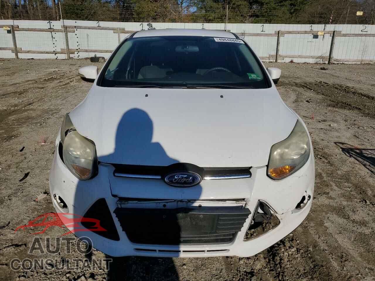 FORD FOCUS 2014 - 1FADP3F2XEL402238