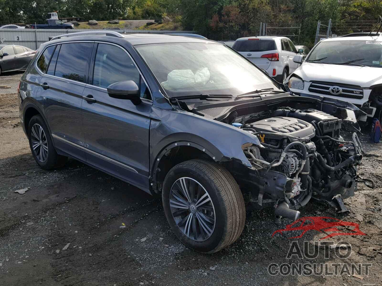 VOLKSWAGEN TIGUAN SE 2018 - 3VV2B7AX6JM006604