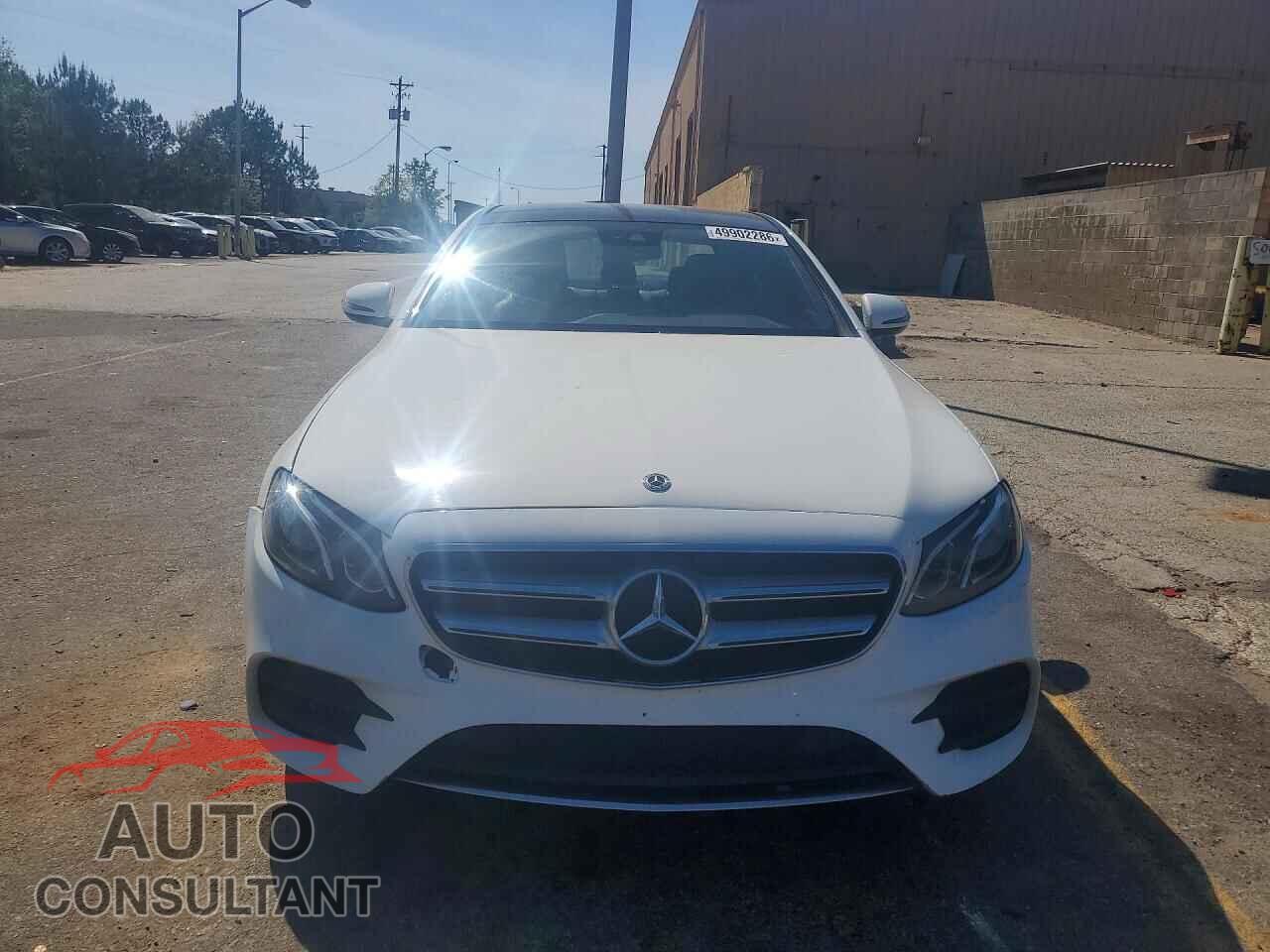 MERCEDES-BENZ E-CLASS 2018 - WDDZF4JB8JA443219