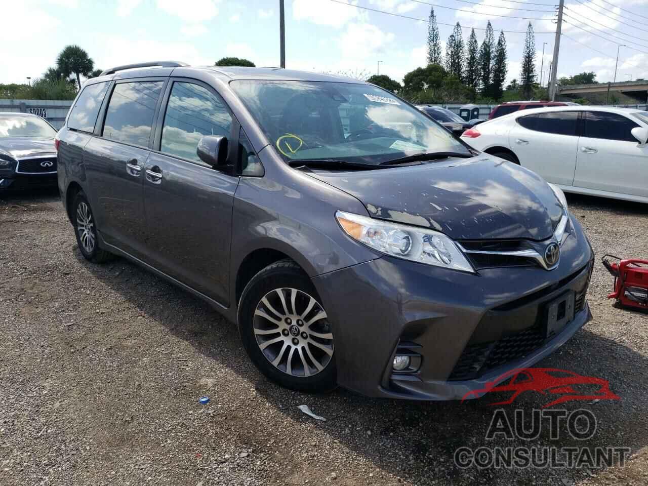 TOYOTA SIENNA 2019 - 5TDYZ3DC2KS984430