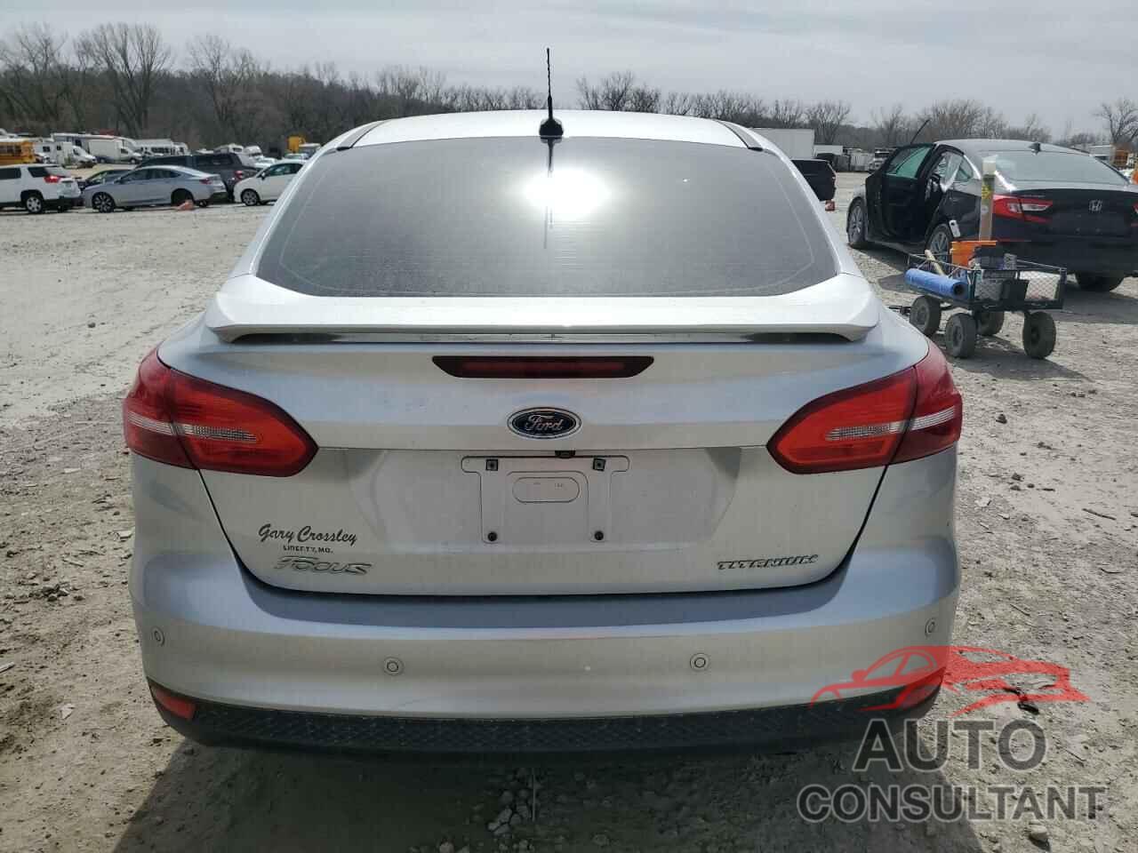 FORD FOCUS 2017 - 1FADP3J23HL347739