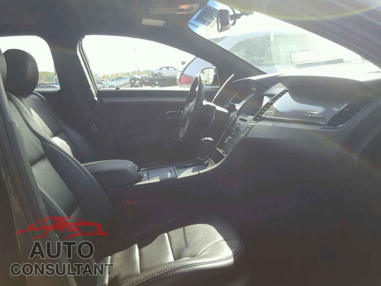 FORD TAURUS 2017 - 1FAHP2H80HG122502