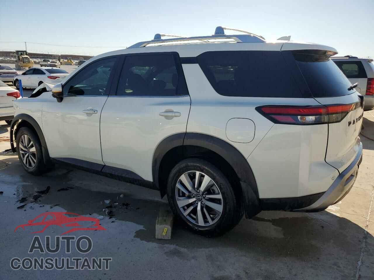 NISSAN PATHFINDER 2023 - 5N1DR3CA2PC236246