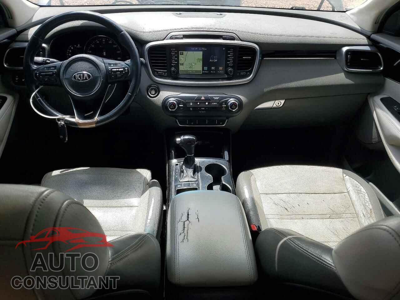 KIA SORENTO 2016 - 5XYPK4A55GG002017