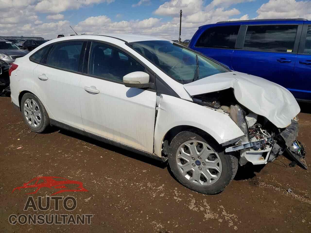 FORD FOCUS 2014 - 1FADP3F21EL214711