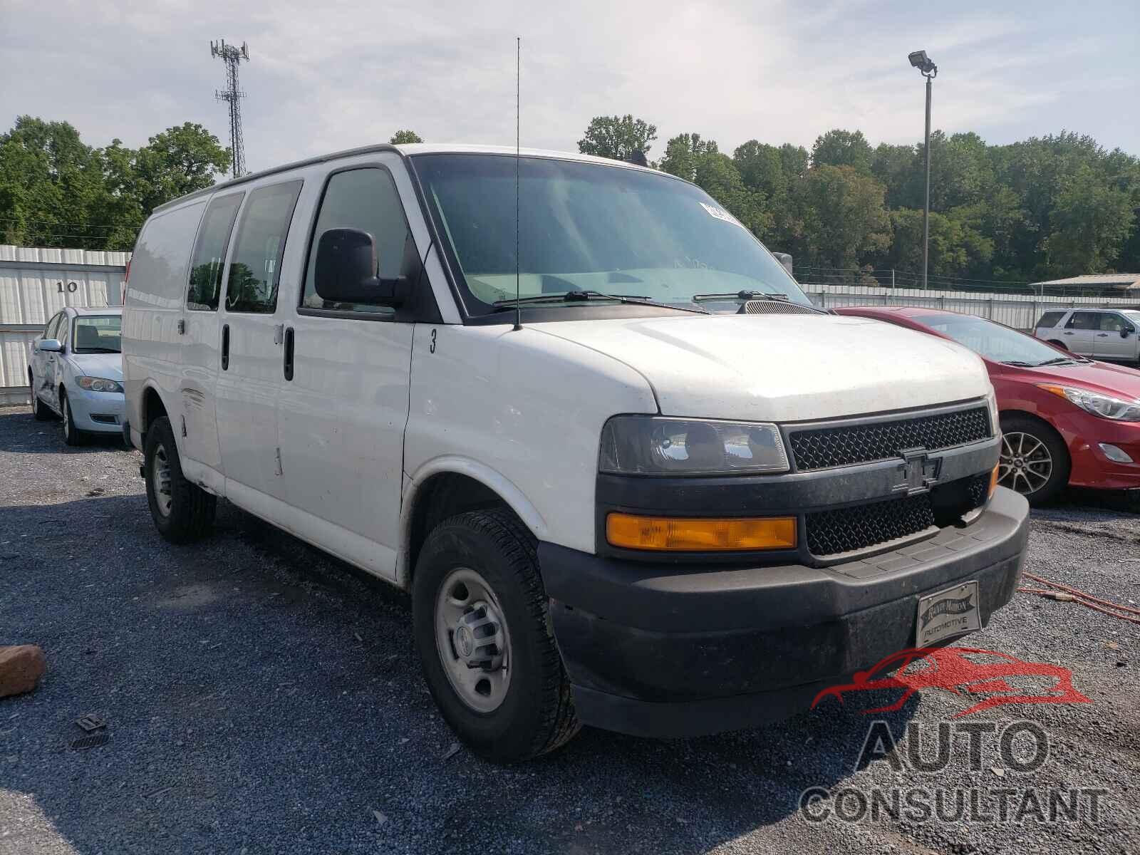 CHEVROLET EXPRESS 2018 - 1GCWGAFP8J1333946