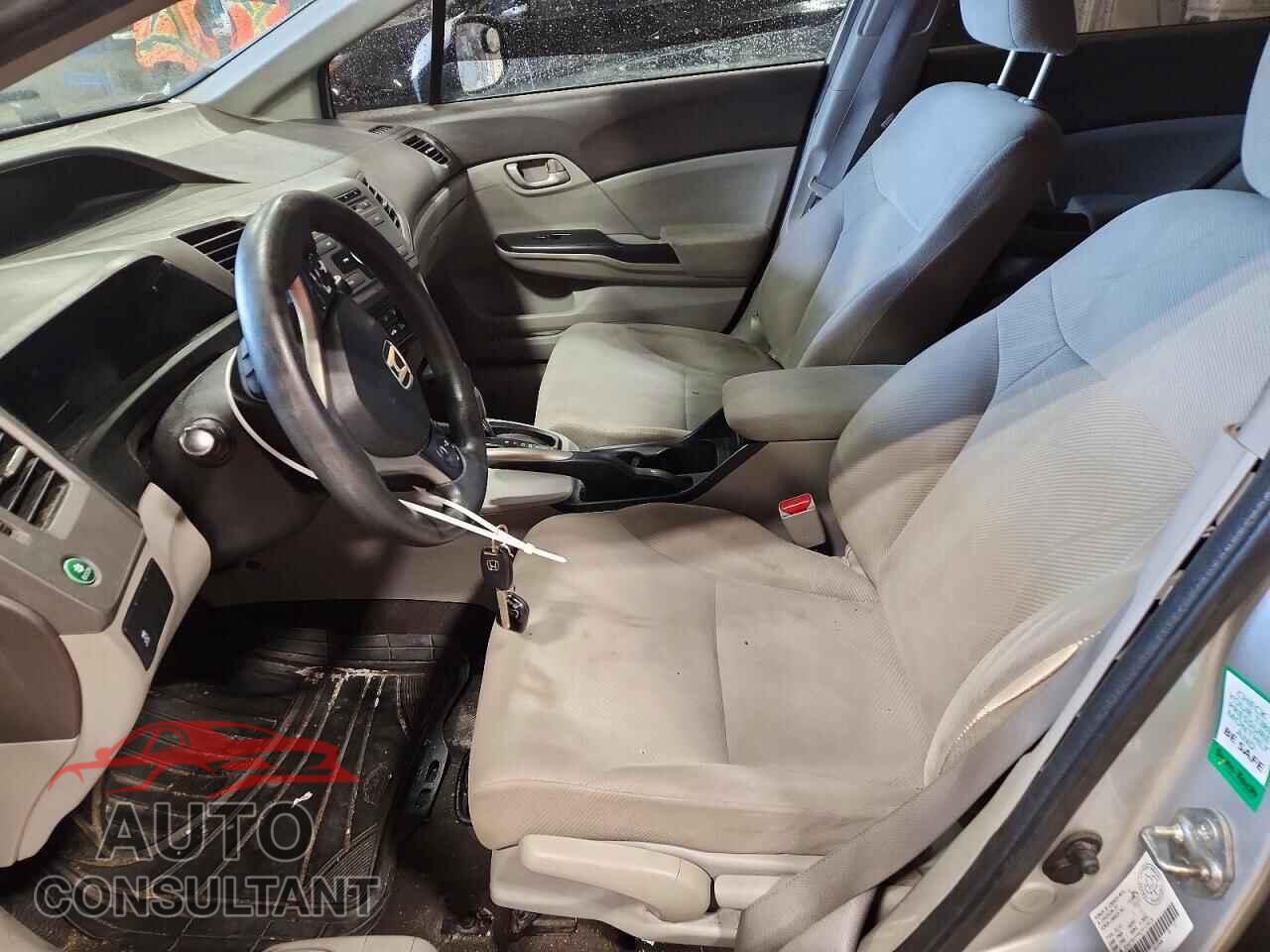 HONDA CIVIC 2012 - 2HGFB2F44CH121478