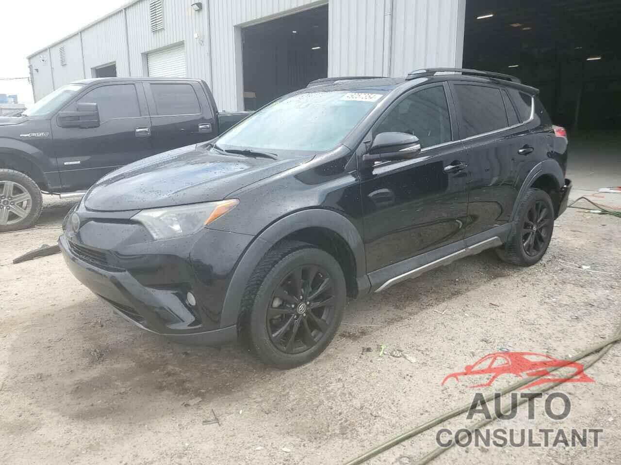 TOYOTA RAV4 2018 - 2T3RFREV0JW757850