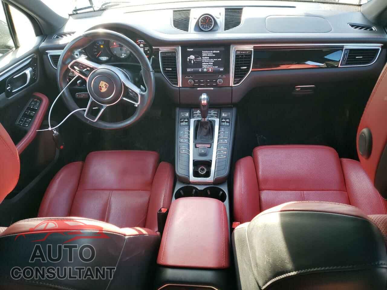 PORSCHE MACAN 2018 - WP1AB2A54JLB39843