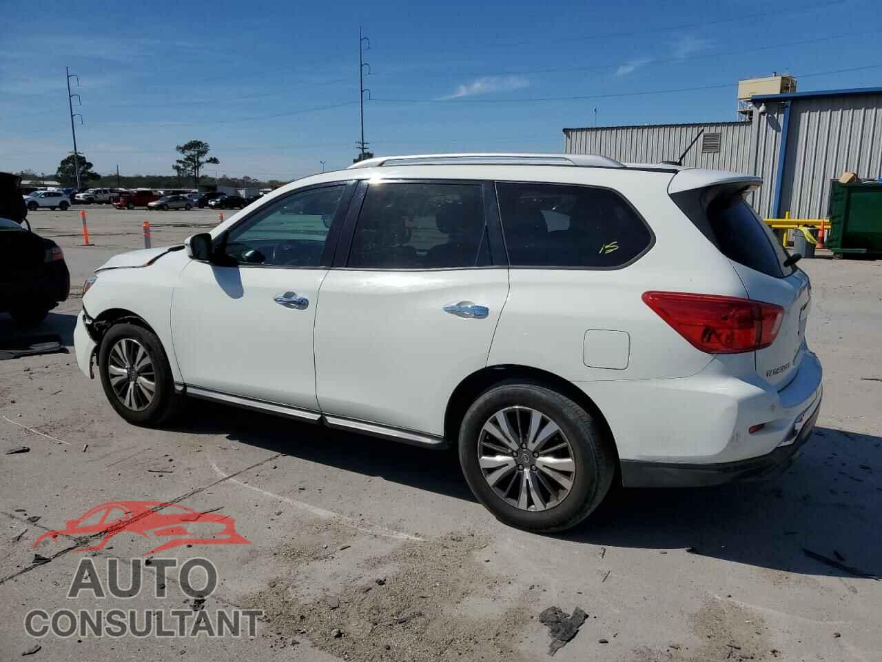 NISSAN PATHFINDER 2017 - 5N1DR2MN3HC648656