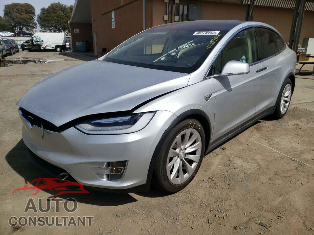 TESLA MODEL X 2017 - 5YJXCDE2XHF052384