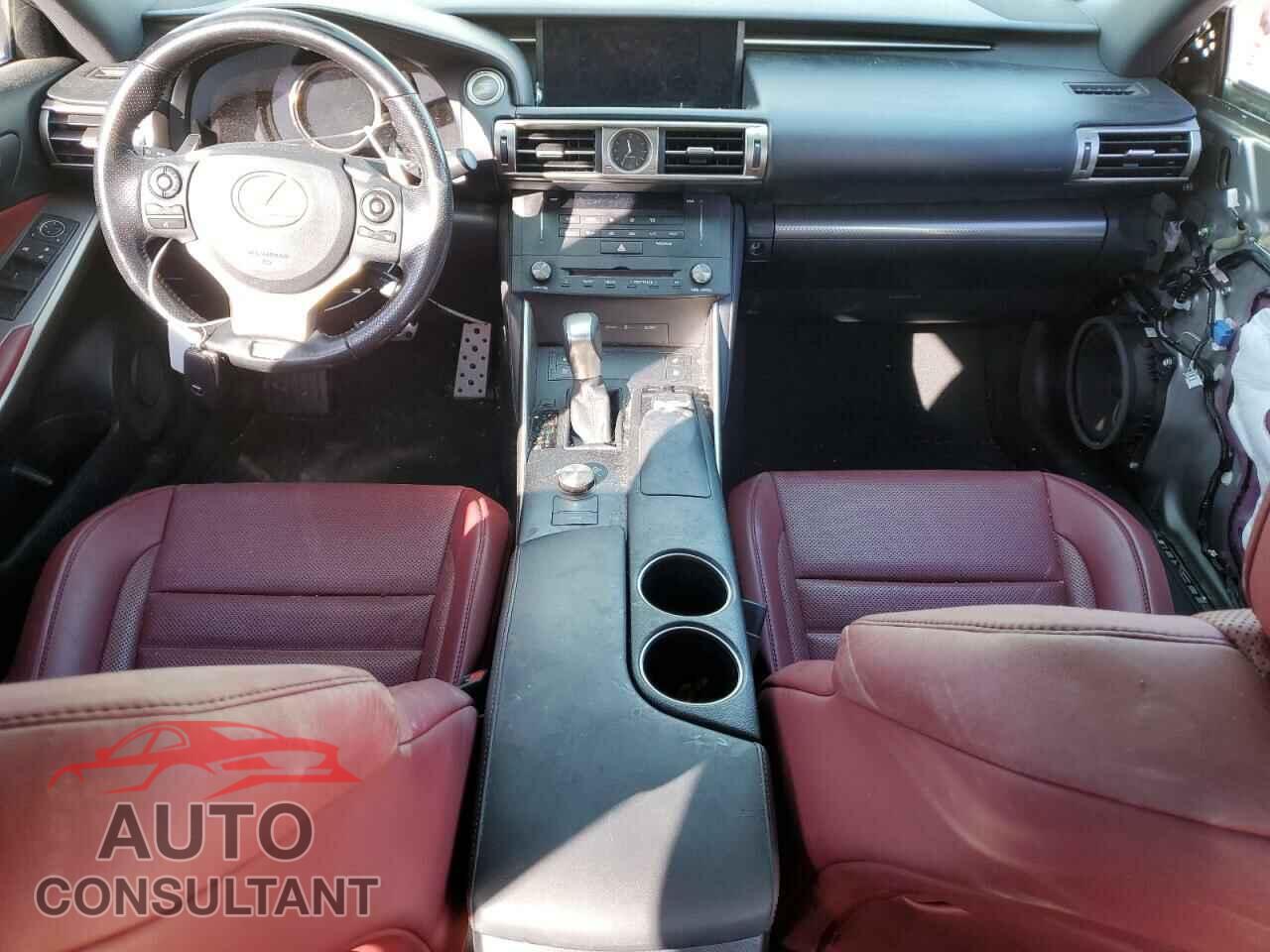 LEXUS IS 2016 - JTHBE1D25G5026178