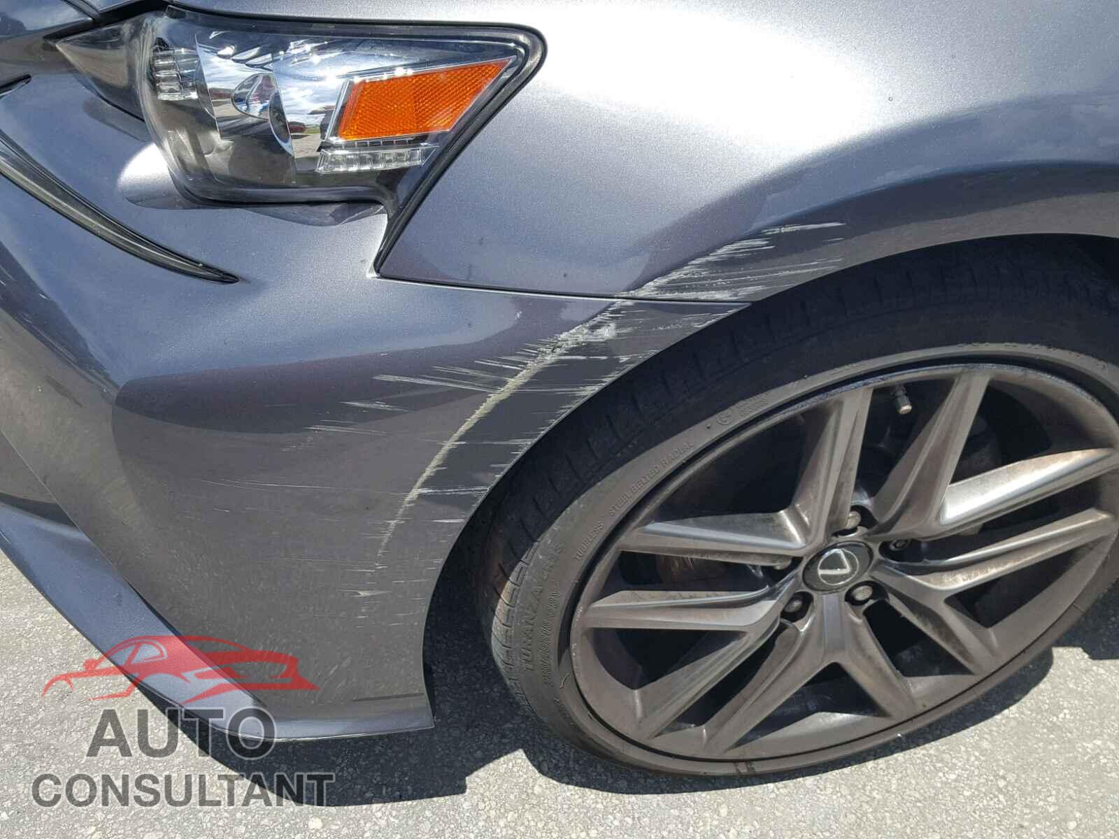 LEXUS IS250 2015 - JTHBF1D28F5051250