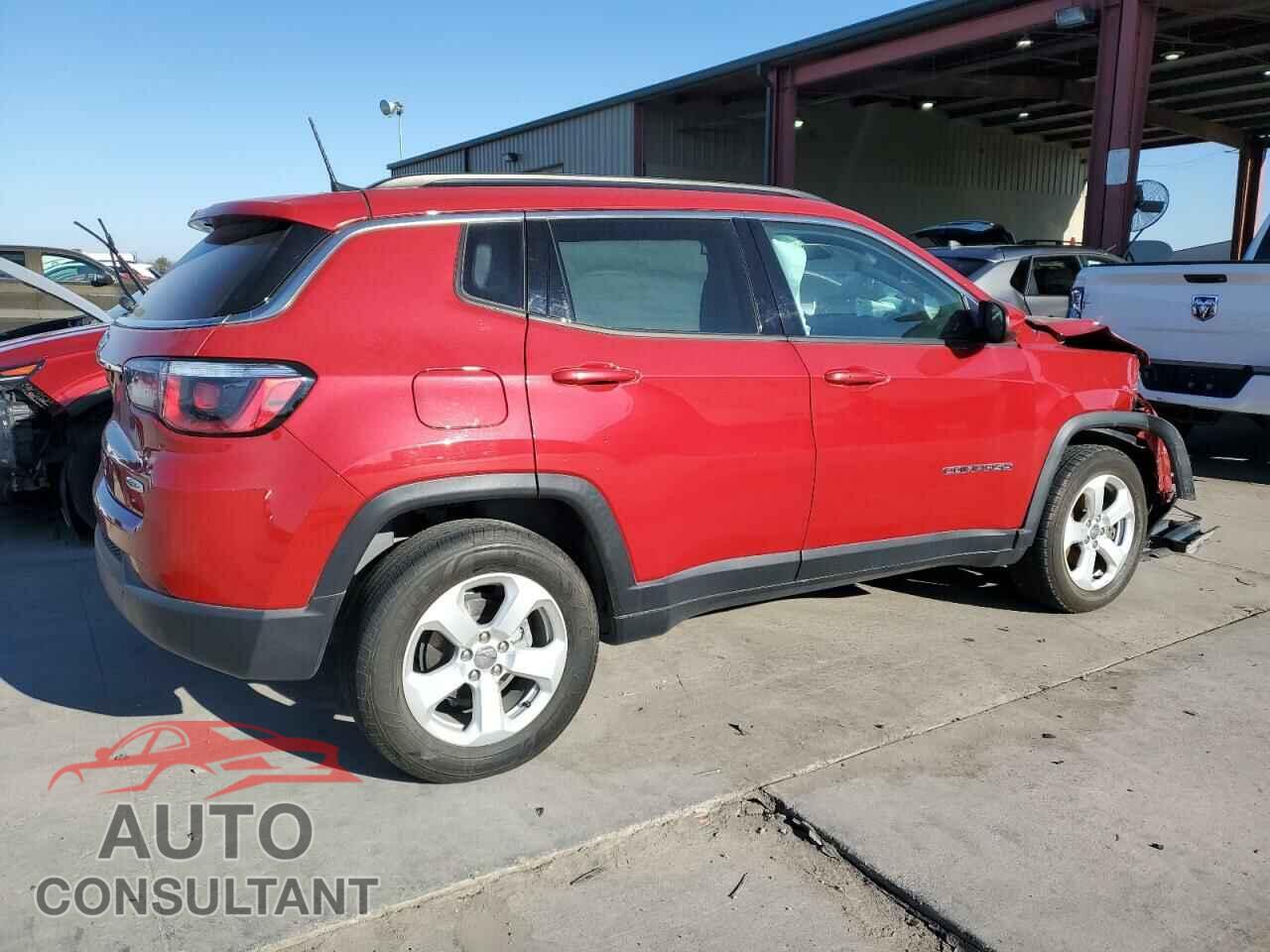JEEP COMPASS 2018 - 3C4NJDBB2JT328422