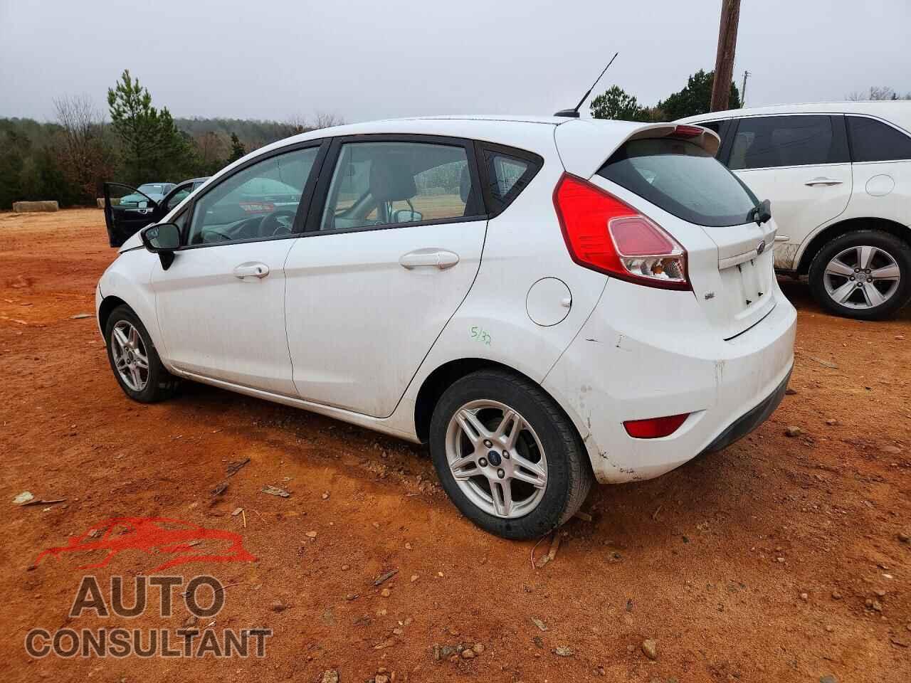 FORD FIESTA 2017 - 3FADP4EJ9HM118925