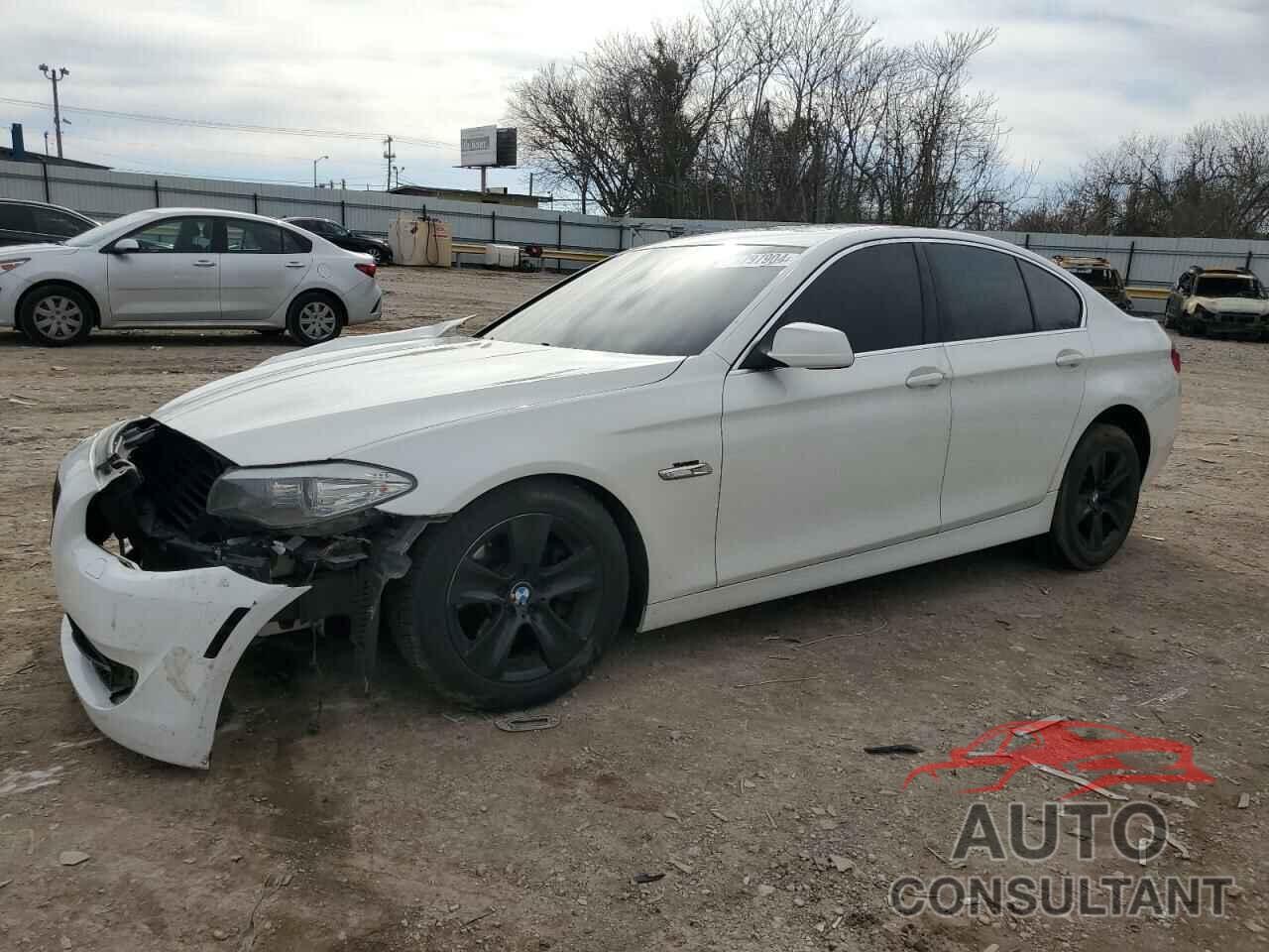BMW 5 SERIES 2011 - WBAFR1C54BC743174