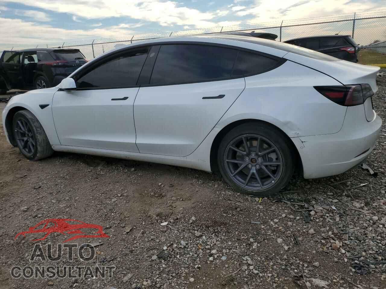 TESLA MODEL 3 2021 - 5YJ3E1EA6MF089697