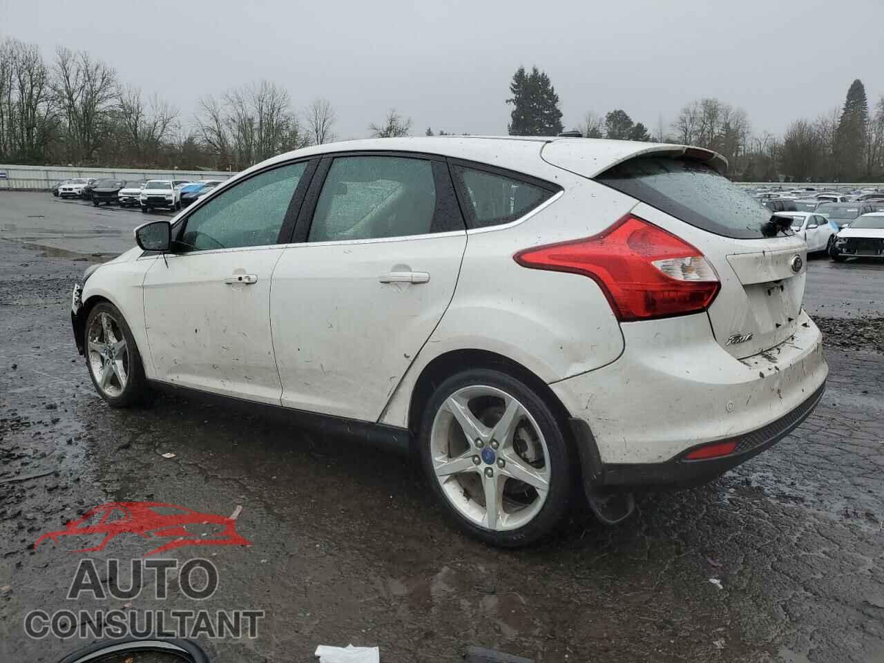 FORD FOCUS 2012 - 1FAHP3N20CL279226