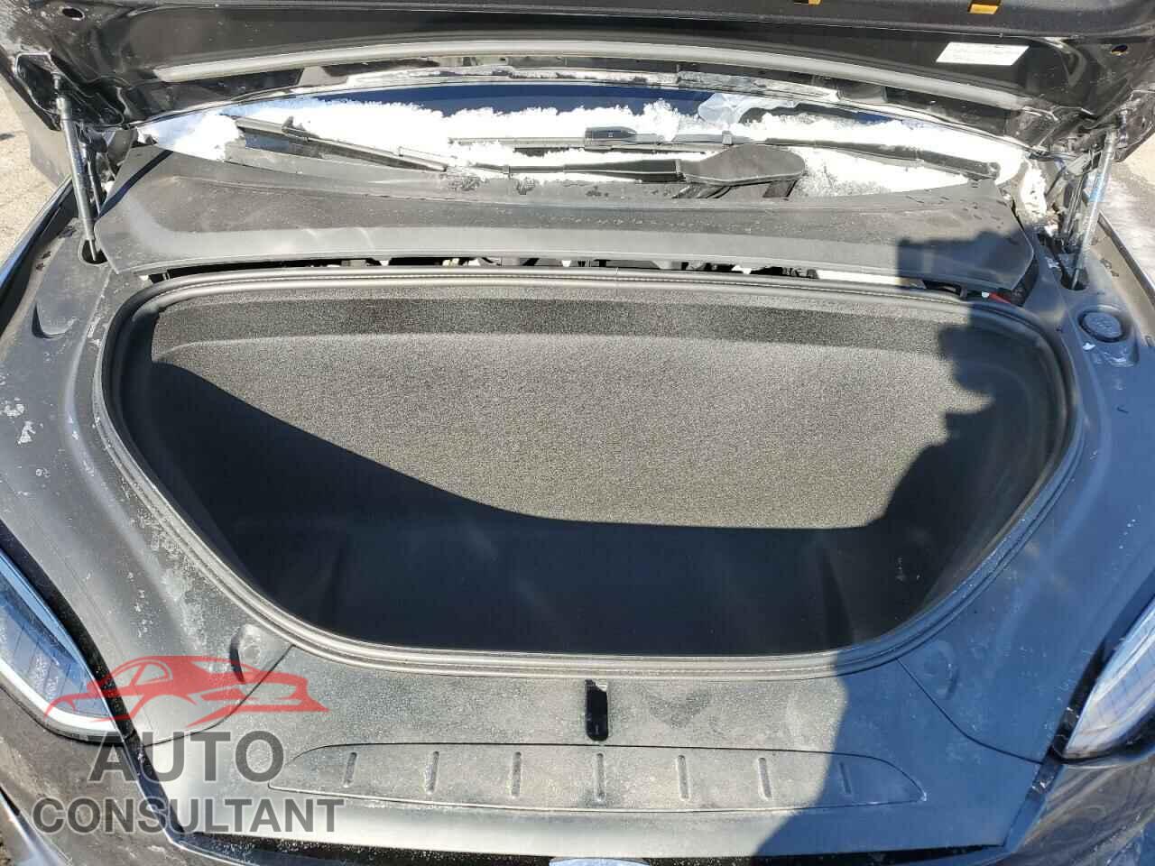 TESLA MODEL X 2024 - 7SAXCDE55RF433493