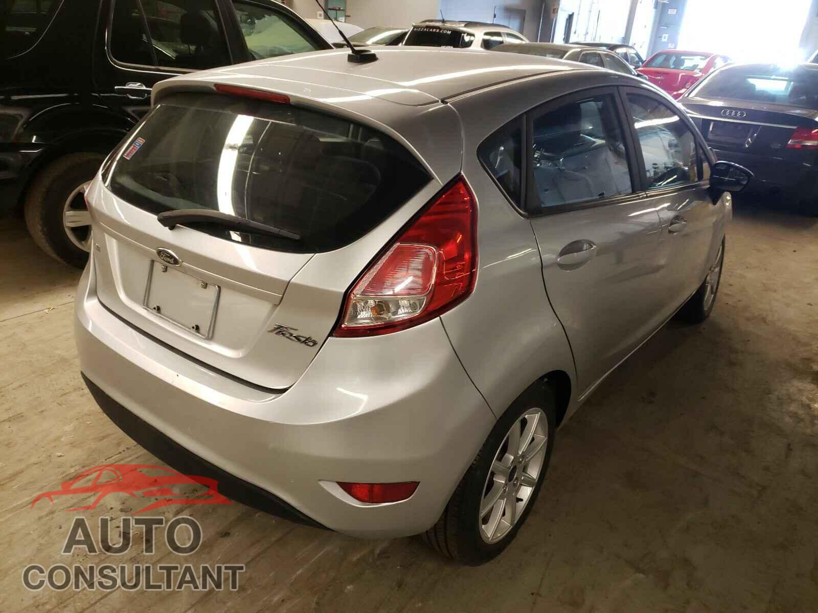 FORD FIESTA 2017 - 3FADP4EJ6HM139165