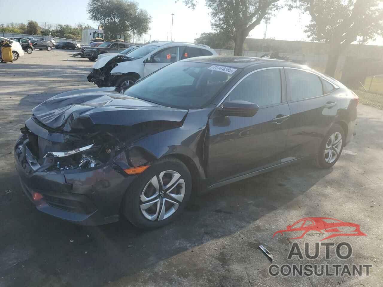 HONDA CIVIC 2018 - 19XFC2F52JE040007
