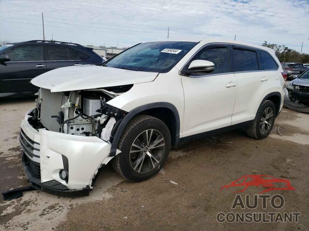 TOYOTA HIGHLANDER 2019 - 5TDZZRFH7KS328501