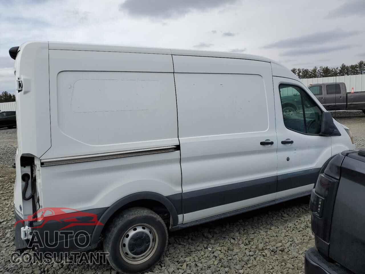 FORD TRANSIT 2019 - 1FTYR1CM7KKA08505