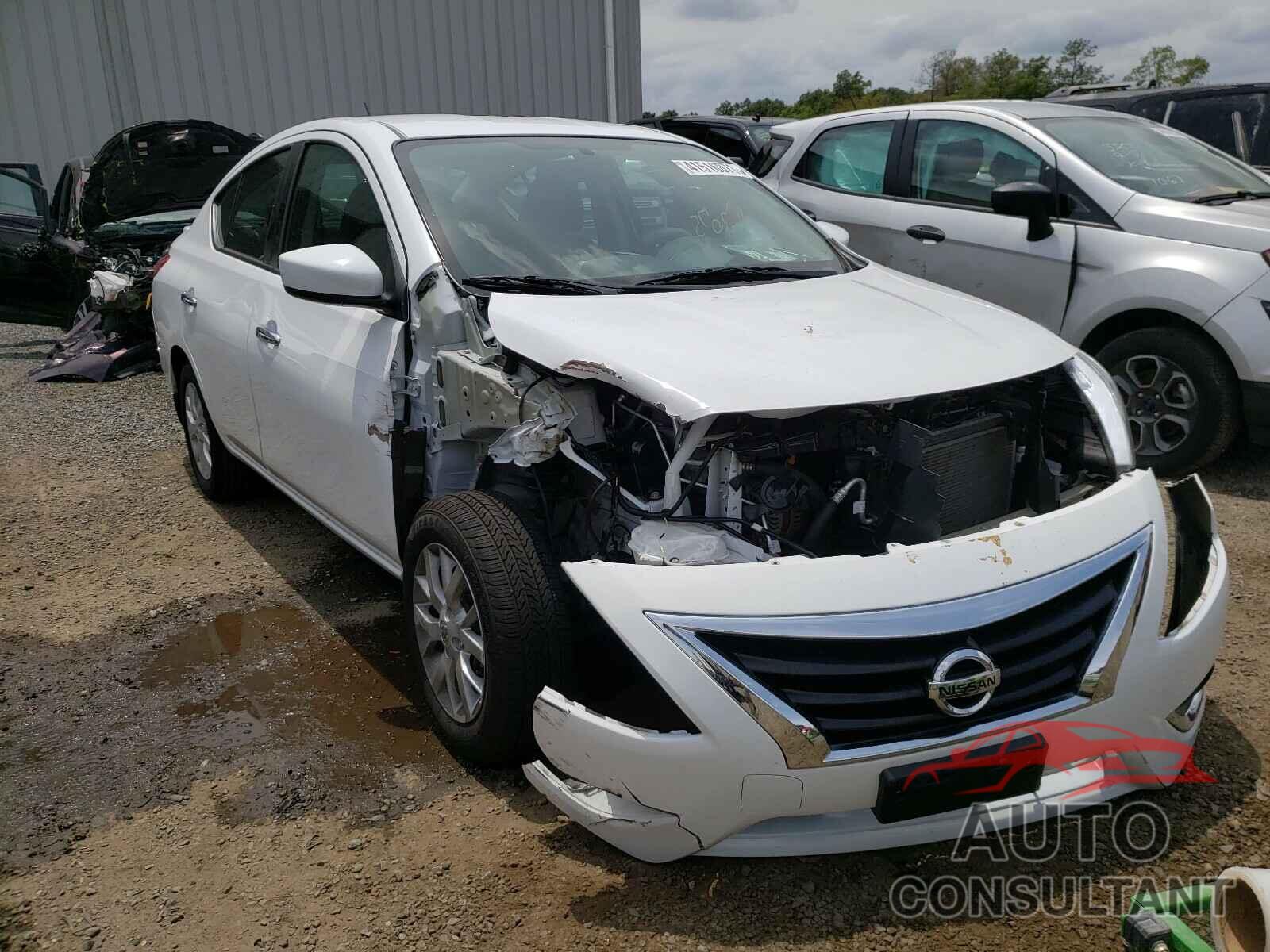 NISSAN VERSA 2019 - 3N1CN7AP6KL800281