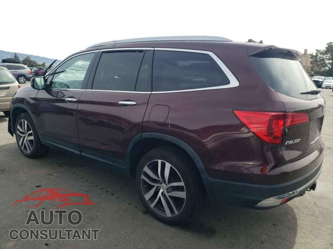 HONDA PILOT 2017 - 5FNYF6H05HB006916