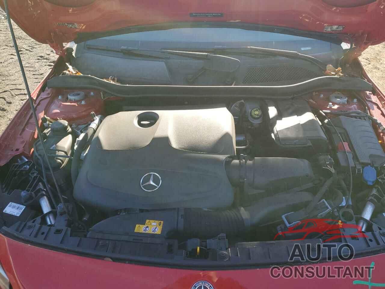 MERCEDES-BENZ GLA-CLASS 2018 - WDCTG4GB5JJ531157