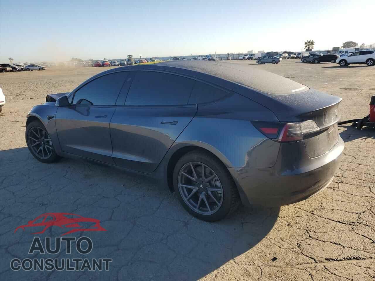 TESLA MODEL 3 2018 - 5YJ3E1EB1JF129107