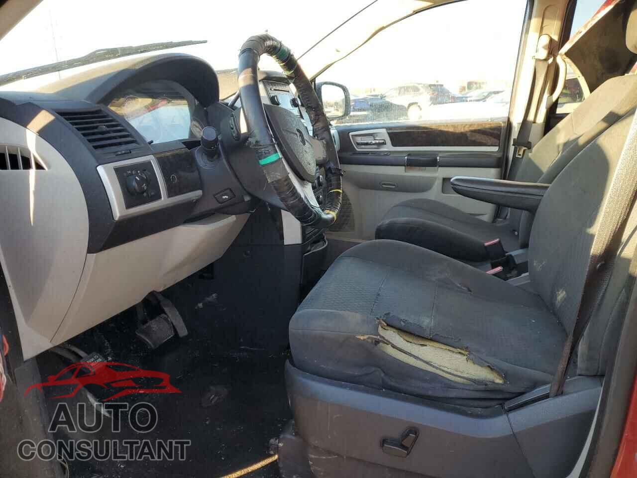DODGE CARAVAN 2010 - 2D4RN5D18AR100785