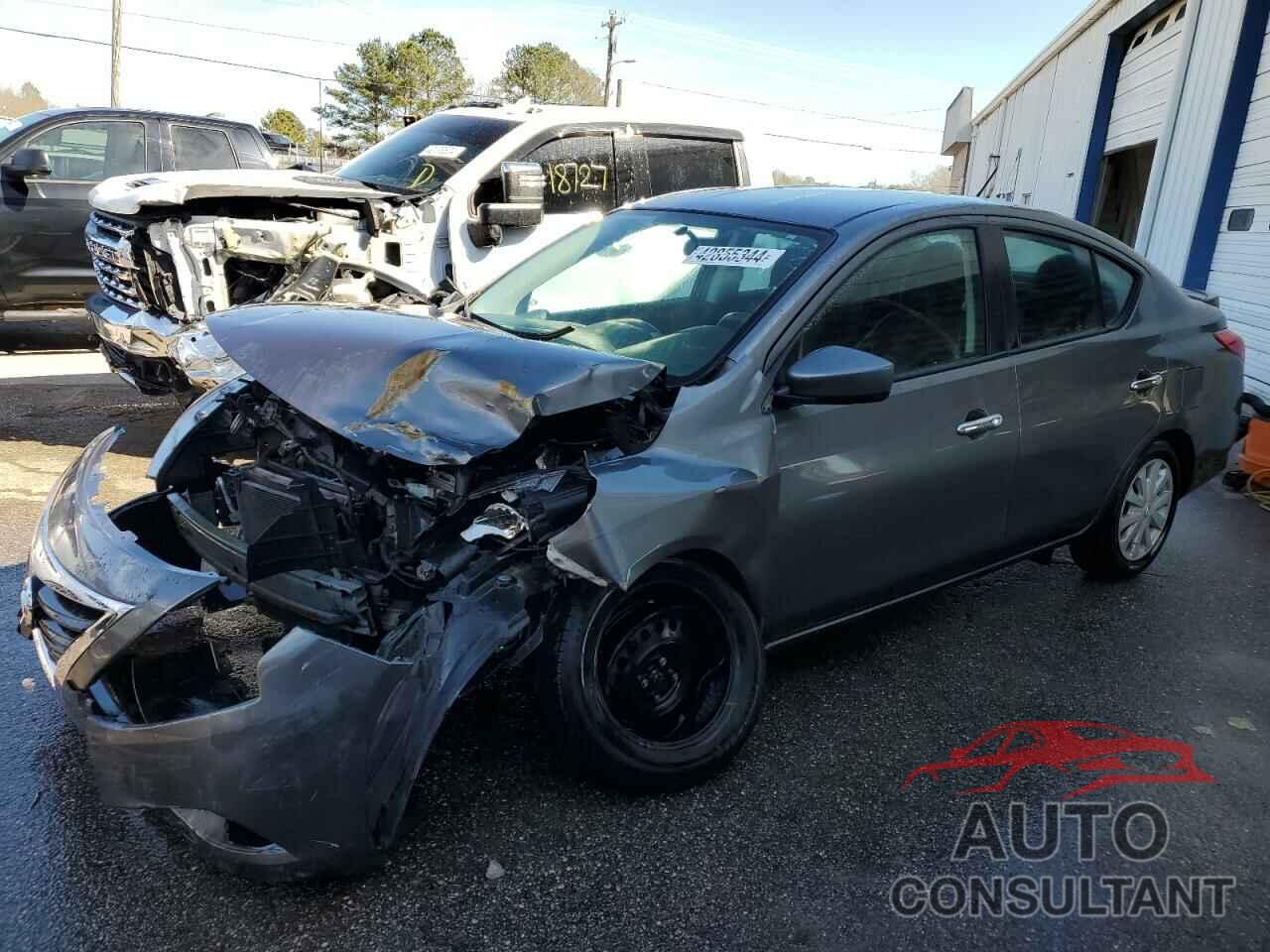 NISSAN VERSA 2017 - 3N1CN7AP3HL815796