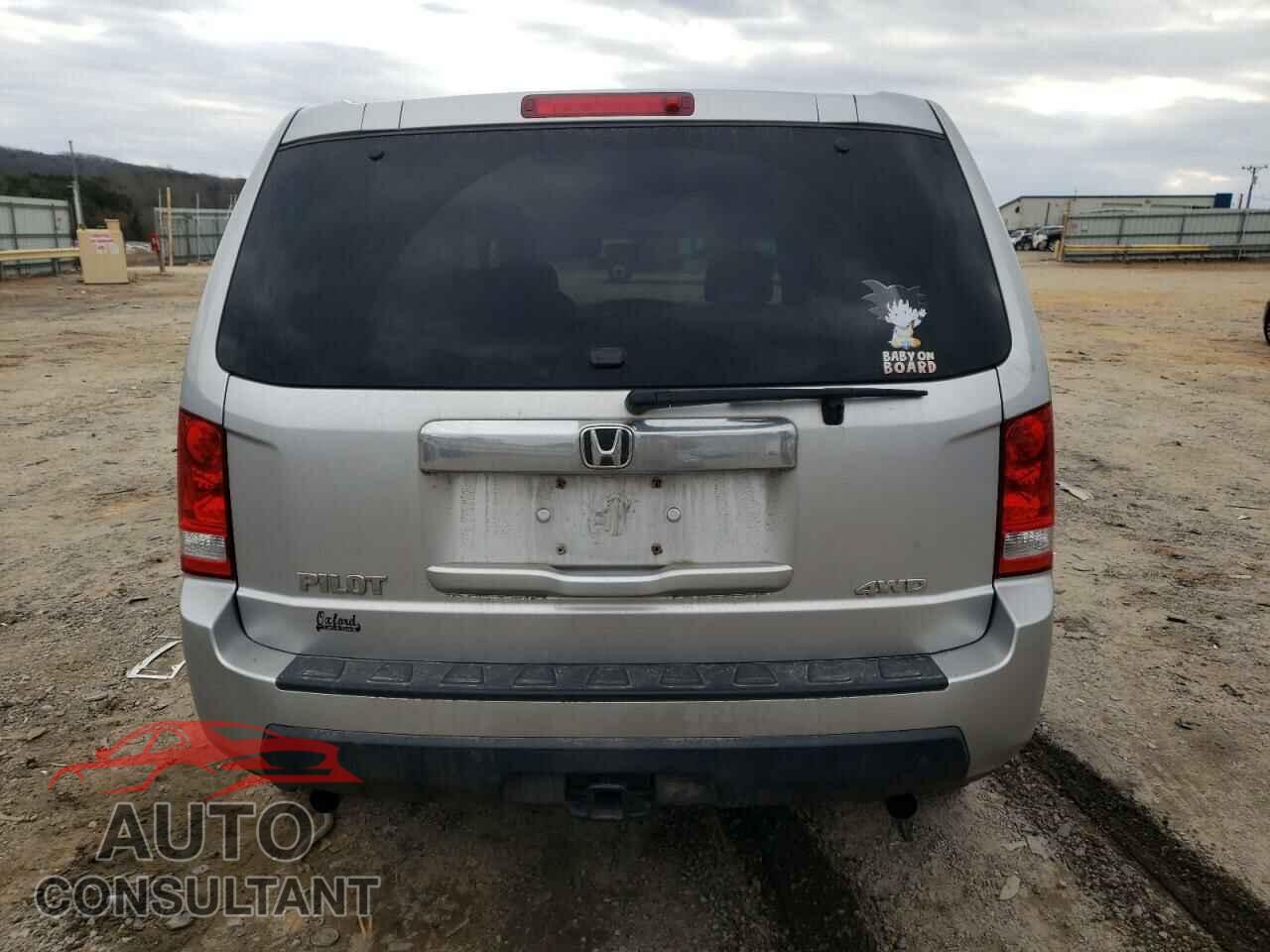 HONDA PILOT 2011 - 5FNYF4H25BB082150