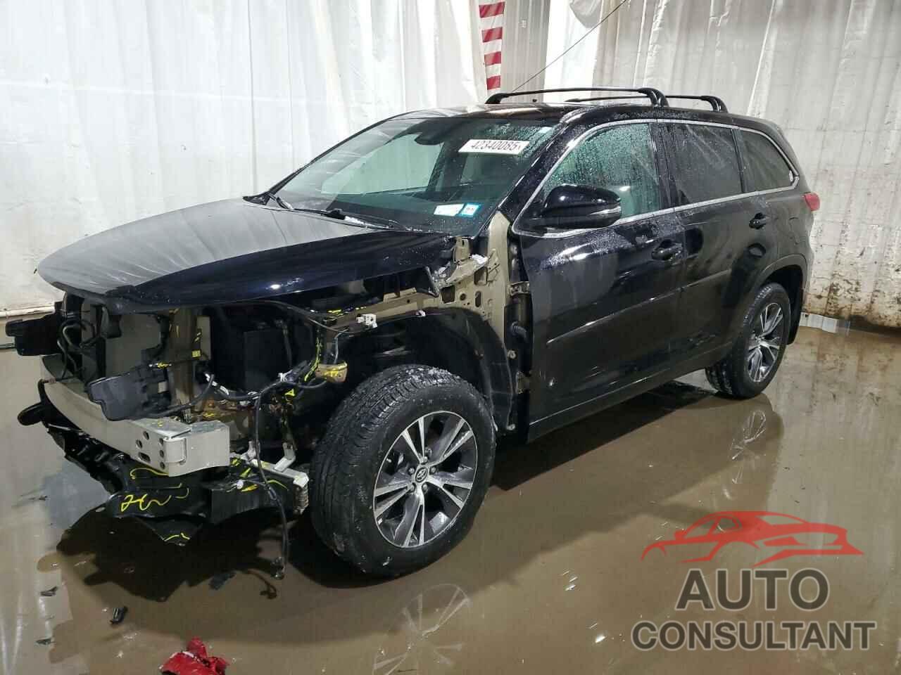 TOYOTA HIGHLANDER 2018 - 5TDBZRFHXJS897939