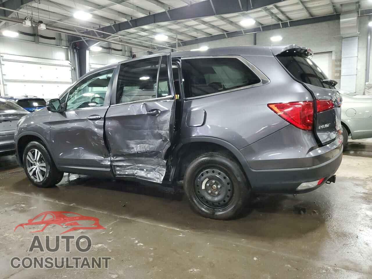 HONDA PILOT 2017 - 5FNYF6H68HB100423
